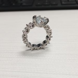 Fashion wedding ring